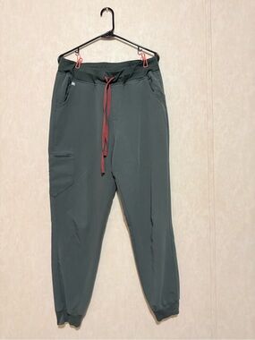 Figs bonsai high waisted Zamora joggers size large tall